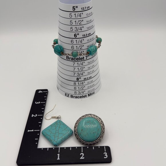 Chico's Costume Jewelry Lot Faux Turquoise Beaded Necklaces Layering Pieces - Picture 16 of 16